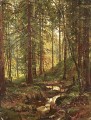 森の斜面の小川 1880 年の古典的な風景 イワン・イワノビッチの木々
